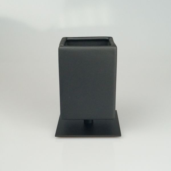 стакан керамический stil haus urania 617(23-neop) настольный на ножке, черный матовый