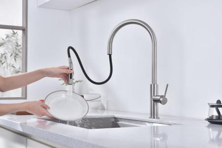 смеситель для кухни сенсорный с выдвижным изливом paulmark senso se215180-bs, нержавеющая сталь