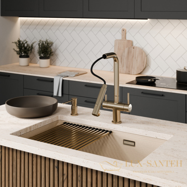 смеситель для кухни под фильтр с выдвижным изливом milacio mcu.561.gd, золото брашированное