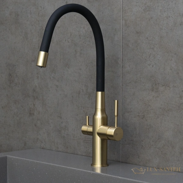 смеситель для кухни lemark expert lm5083lgn-black, с гибким изливом и подключением к фильтру с питьевой водой, золотой/черный