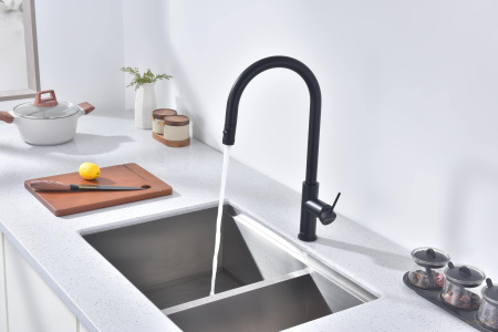 смеситель для кухни под фильтр с выдвижным изливом paulmark galant ga213077-an, антрацит