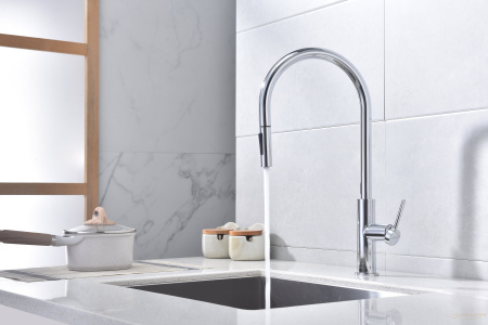 смеситель для кухни сенсорный с выдвижным изливом paulmark senso se215180-cr, хром