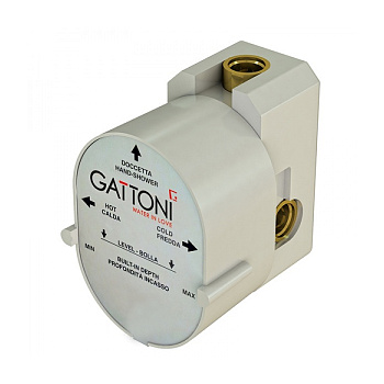 gattoni gbox универсальная монтажная коробка под встраиваемый смеситель для душа с 1-м выходом, sc0560000, входы 1 х 2", цвет хром